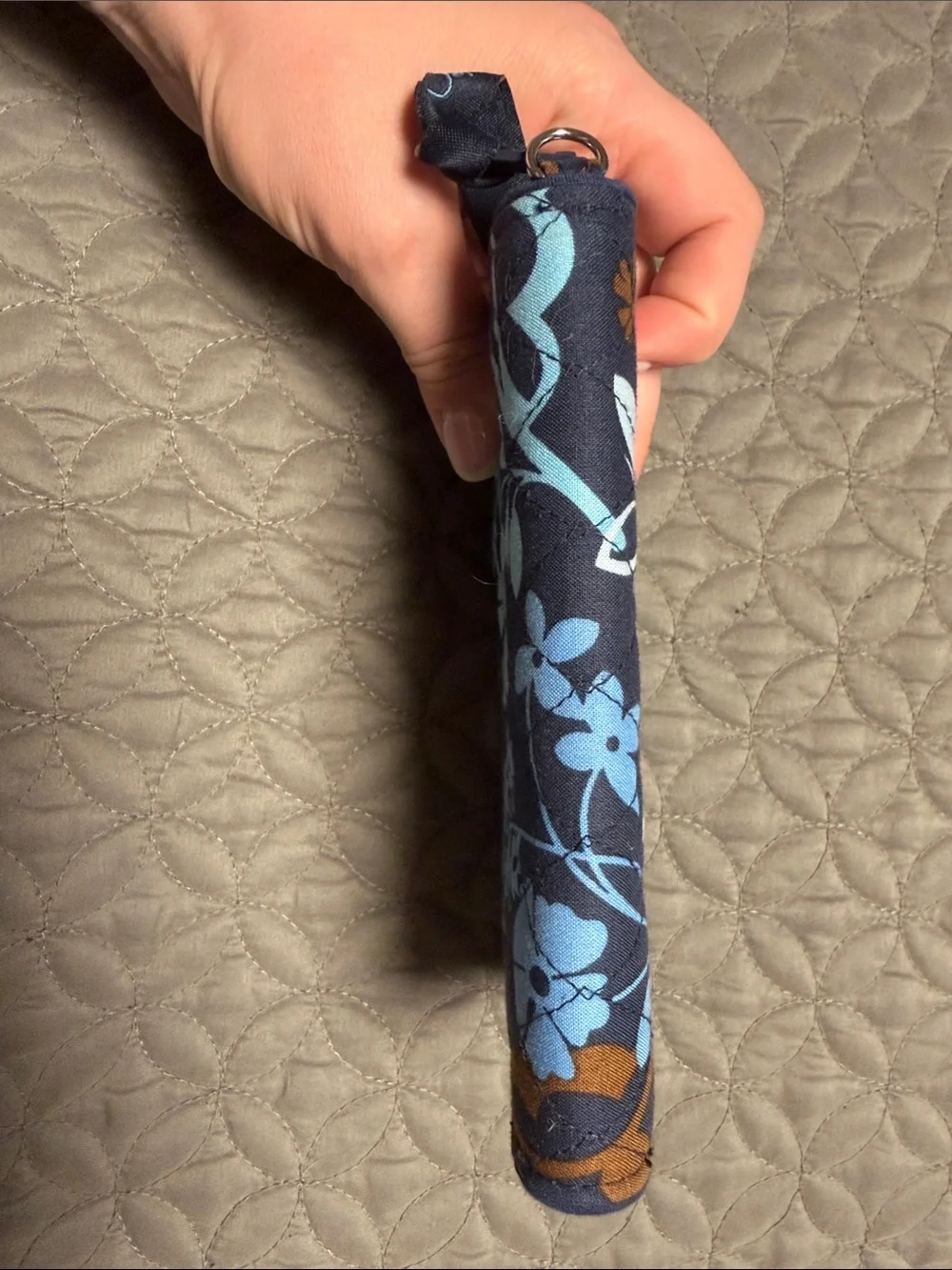 Vera Bradley Navy Blue Floral Quilted Cotton Zip Around Clutch Wallet - Picture 8 of 8